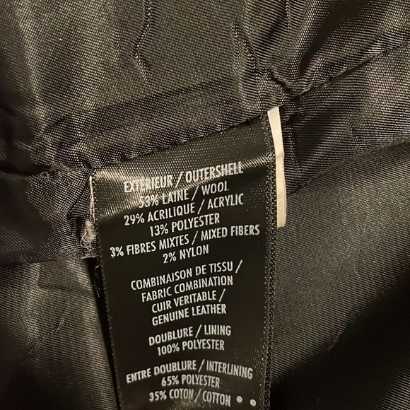 Modern, Wool Coat - Picture 5 of 6